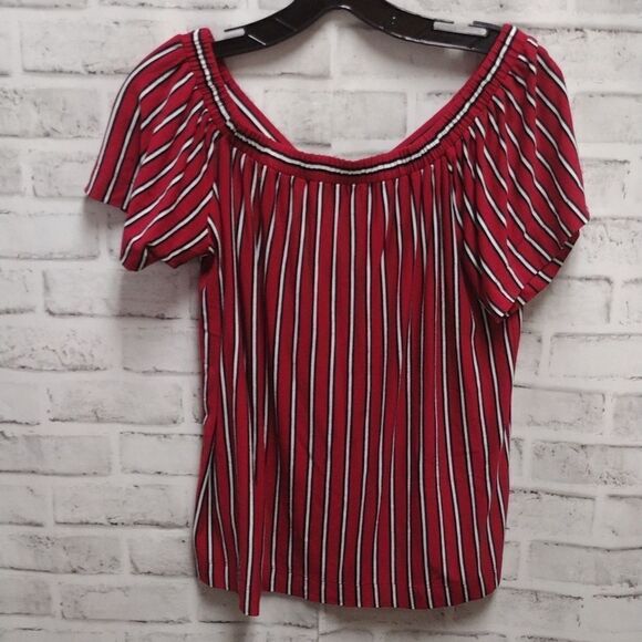 Loft top - Picture 1 of 3